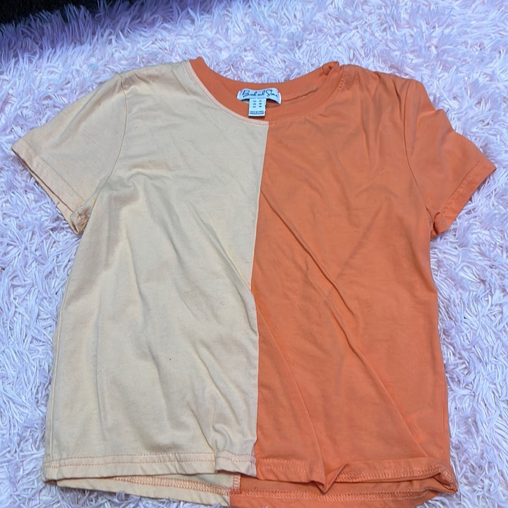 Split color tee shirt